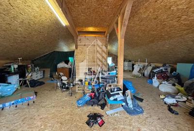 Casă cu 4 camere cu Canalizare în Moșnița Veche