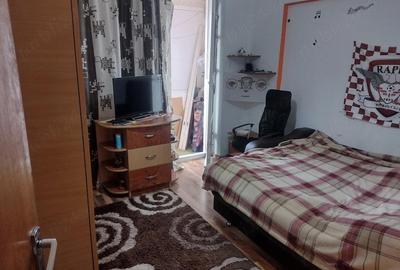 Apartament cu 3 camere decomandat în Costin Georgian - 3