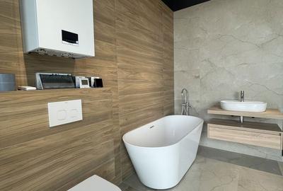 Apartament cu 4 camere în Central