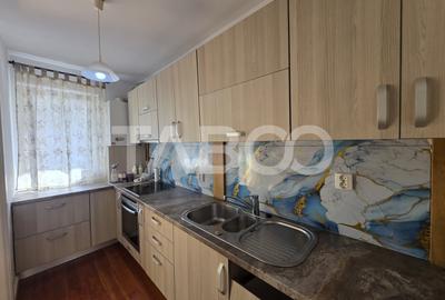 Apartament cu 3 camere decomandat, mobilat în Lupeni - 18
