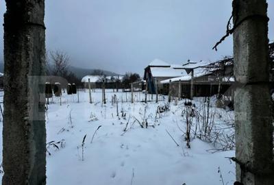 Casă cu 6 camere cu Teren 800 Mp în Central - 12