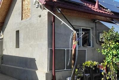 Casă cu Teren 312 Mp în Pietroasele - 9