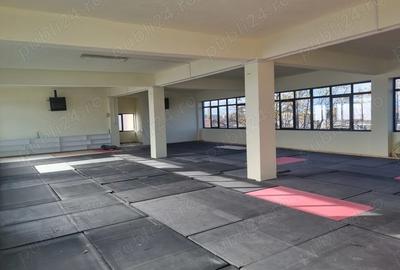 Spațiu comercial, de 210 mp, în Gării - 8