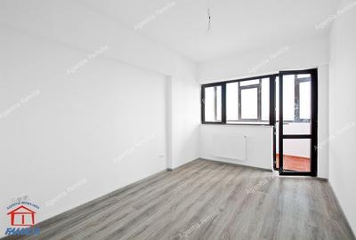 Apartament cu 3 camere decomandat în Bd. Coșbuc - 13