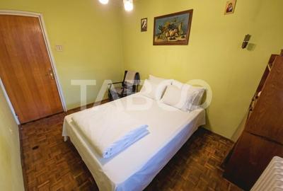 Apartament de vanzare 3 camere decomandat 2 balcoane zona Strand - 3
