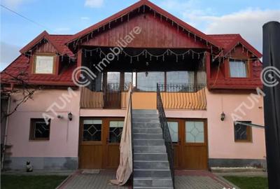 Apartament cu 3 camere decomandat în Trei Stejari - 9