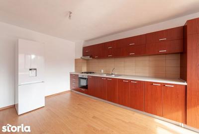 Casă cu Teren 4563 Mp în Central - 9