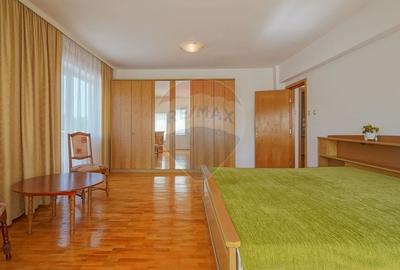 Vila impunatoare, rezidenta cu pretentii, Tractorul, Brasov - 29