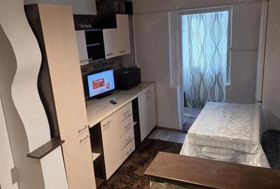 Apartament cu 2 camere decomandat în Central - 2