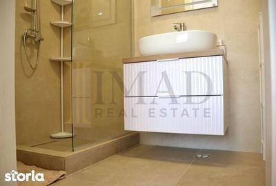 Apartament cu 3 camere în Central - 2