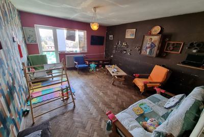 Tomis 2-apartament 4 camere decomandat 100 mp cu garaj - 1