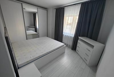 Apartament cu 3 camere semidecomandat, mobilat în Piața Cluj - 2