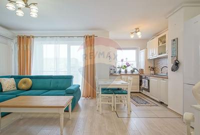 Apartament cu 2 camere semidecomandat, mobilat în Tractorul - 9