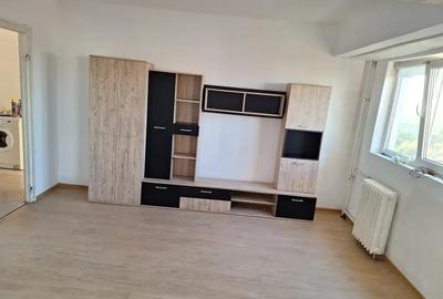 Vand apartament 3 camere Teius - 1