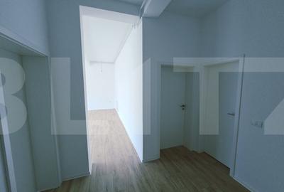 Spatiu, de vanzare, 77 mp, zona Torontalului - 9