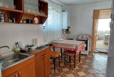 Casă cu 4 camere în Măderat - 16