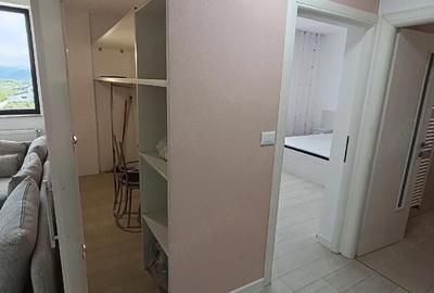 Apartament cu 2 camere semidecomandat în Central