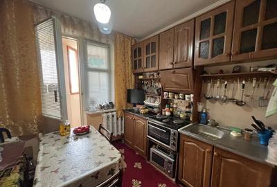 Apartament cu 2 camere decomandat în Brâncoveanu