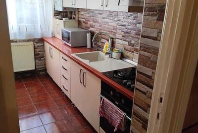 Apartament cu 4 camere în Central - 3
