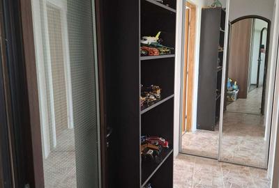 Apartament cu 3 camere semidecomandat în Central - 8