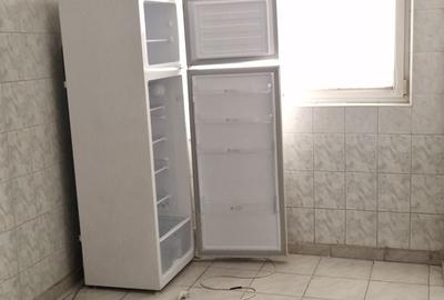 Apartament cu 3 camere semidecomandat în Exterior Vest - 4