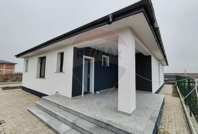 Casă individuală cu 4 camere cu Teren 500 Mp în Vânători - 2