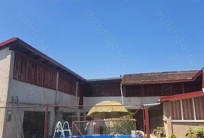 Vand Proprietate ( 2 case+ teren) in Parta, zona centrala - 2