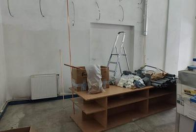 Spațiu comercial, de 87 mp, în Decebal - 7