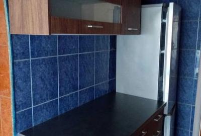 Apartament cu 3 camere decomandat în Noua - 8