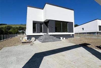 Finalizata si Intabulata - Casa 4 Camere - Miroslava - 9