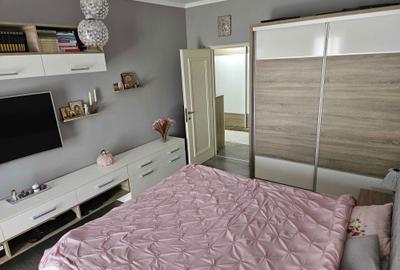 Apartament cu 3 camere în 9 Mai - 3