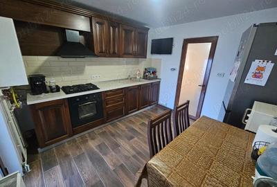 Apartament cu 3 camere de vanzare in Curtea de Arge?. - 9