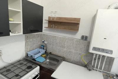 Garsonieră decomandată în Central - 3