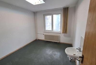 Apartament spa?ios cu 4 camere in zona Pie?ei Rahova - 9