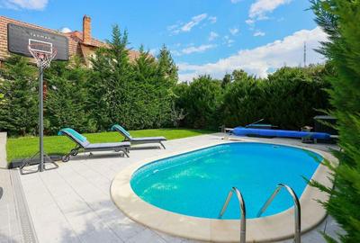 Casă cu Teren 440 Mp în Central