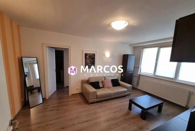 Apartament cu 2 camere semidecomandat în Micro I - 4