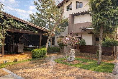 Casă individuală cu 6 camere cu Canalizare în Central - 19