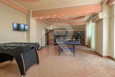 Casa cu teren de 3000 mp - ponton la lac - piscina si casa de oaspeti - 34