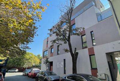 IMOBIL INTEGRAL: PRETABIL CLINICA/ BIROURI - 5 locuri de parcare in incinta - 2