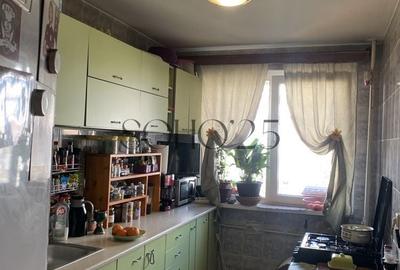 Apartament cu 3 camere semidecomandat, mobilat în Dristor - 1