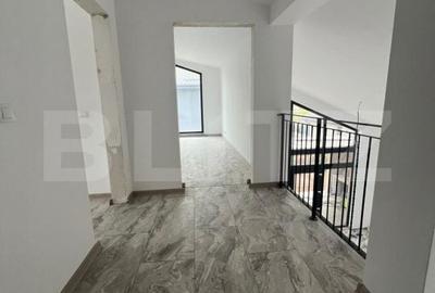 Casă cu 4 camere cu Teren 370 Mp în Malu Mare - 4