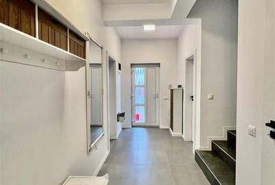 Casă cu 4 camere cu Teren 215 Mp în Central - 10