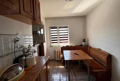 Apartament cu 3 camere decomandat în Central - 5