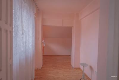 Cladire pentru clinica, pensiune sau centru social - Zemes - 14