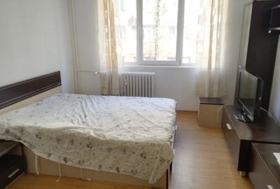 Garsonieră decomandată, mobilată în Drumul Taberei - 2