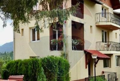 Vila cu 8 camere cu vedere panoramica la muntii Bucegi
