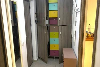 Ultracentral , Str. Traian , 2 Camere decomandate, 54 mp , 2 Balcoane , 5/10 - 3