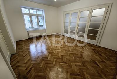 Spatiu de birouri de inchiriat 4 camere 122mp Centrul Istoric Sibiu - 9