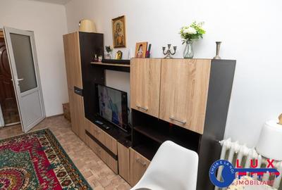 ID 1358 GARSONIERA TRANSFORMATA IN APARTAMENT 2 CAMEREPiata Noua