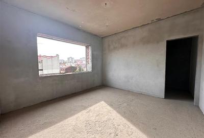 Casă cu 20 camere cu Canalizare în Unirii - 23